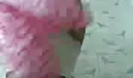माई कुर्की हॉट सेक्स का आनंद लेती सेक्स फिल्म भेजो है
