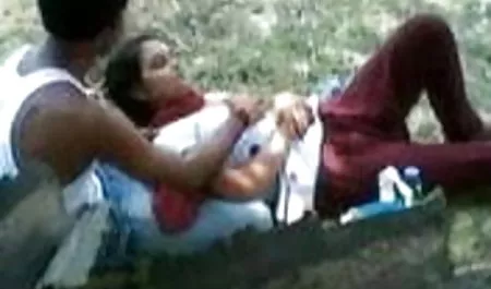 खली स्टोन सेक्सी वीडियो फिल्म का ने अपने विशाल मुर्गा डिक को खुश किया