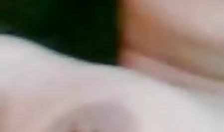 दो हिंदी सेक्सी मूवी चूजों के साथ पैशनेट बैंग