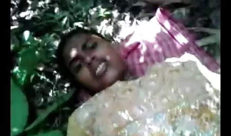 ग्लैमरस लड़कियों को होटल की सेक्सी में हिंदी मूवी लॉबी में गड़बड़ कर दिया जाता है