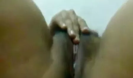 गोरा और तना हुआ सेक्सी फिल्म दिखाओ हिंदी पुरुष
