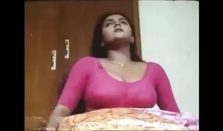 ठाठ गोरा सेक्सी वीडियो फिल्म हिंदी मूवी शौचालय में एक blowjob किया