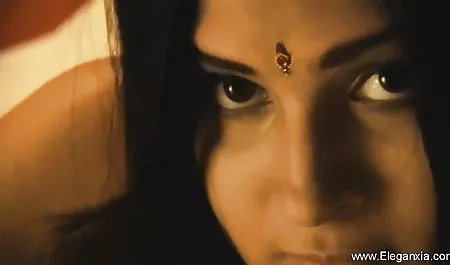 बस हिंदी मूवी फुल सेक्सी मूवी सुंदर!