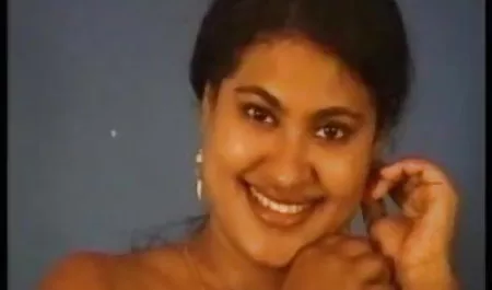 बड़े स्तन वाली लड़की बहुत रोमांचक होती सेक्सी वीडियो पिक्चर है