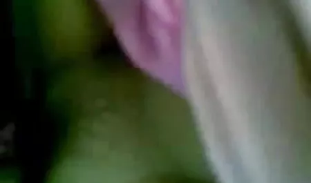 आदमी crotch मारी अम्मिया हिंदी पिक्चर सेक्सी फिल्म के साथ खिलौने को प्रसन्न करता है