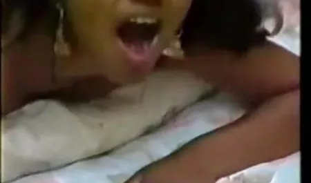 आरिया अलेक्जेंडर सेक्सी फिल्म हिंदी बीएफ खुद को कैंसर के लिए छोड़ देता है