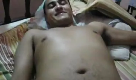 प्रेमिका फिल्म फुल सेक्सी को कंडोम की तरह खींचा
