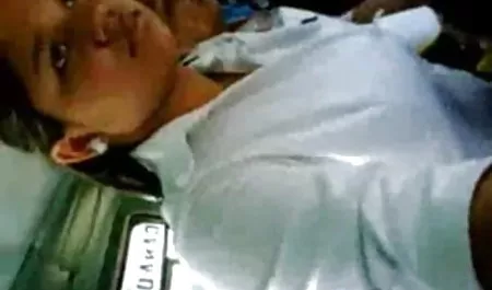 स्वस्थ स्तन के साथ सेक्सी सेक्सी फिल्म चाहिए सेक्सी सेक्सी लड़की