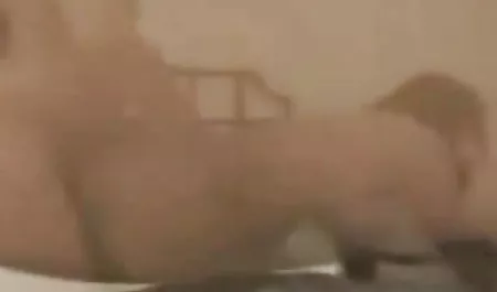 दीवार में छेद सेक्सी हिंदी फिल्म सेक्सी हिंदी फिल्म वीडियो से दो phallus