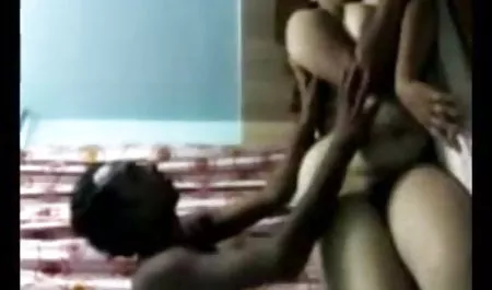 एक अनुभवी चूसने वाला काम करता बीएफ सेक्सी फिल्म पूरी है!