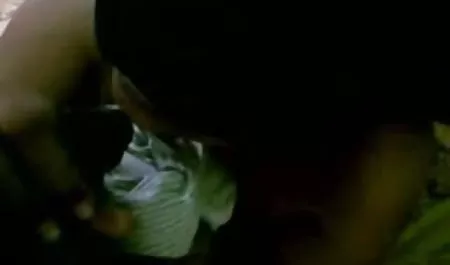 पूल सेक्स फिल्म चाहिए वीडियो के पास दो बैरल प्रेमिका