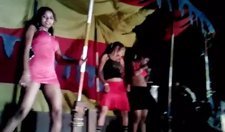 हॉट सेक्सी फिल्म हिंदी दिखाइए कॉलेज छात्र सेक्स