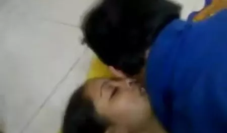 शांत योनि क्रश सेक्सी फिल्म सेक्सी फिल्म हिंदी में वीडियो