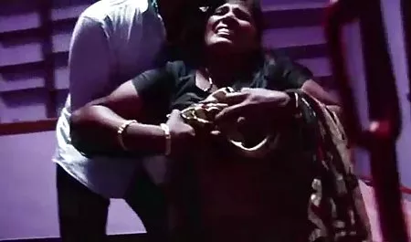 सेक्सी मालिश करनेवाली बेकार हिंदी मै क्सक्स फिल्म है