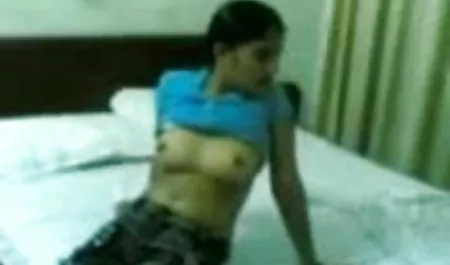 हॉर्नी पब्लिक में हॉट सेक्स फिल्म बकवास करना चाहती है