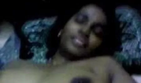 फालूस के हिंदी वीडियो फिल्म सेक्सी वीडियो साथ गीली चूत