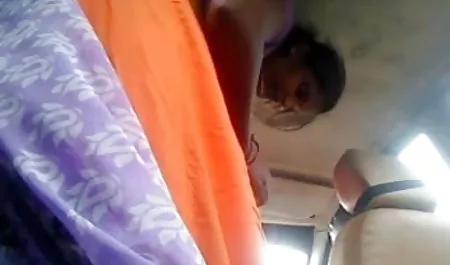 लड़कियां एक लड़के को संतुष्ट करती हिंदी फिल्म वीडियो सेक्सी फिल्म हैं