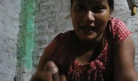 जोसेली केली के मद्रासी सेक्सी पिक्चर लिए विशाल मुर्गा