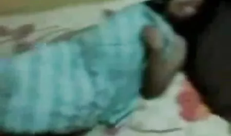 किंकी मालकिन वीडियो सेक्सी पिक्चर वीडियो हिंदी स्ट्रैपआन खुद को fucks