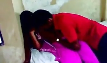 गुलाबी सेक्स हिंदी फुल मूवी पीहर में खूबसूरत लड़की