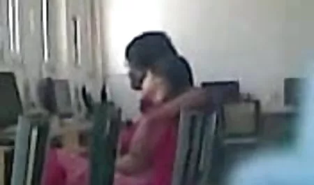केल्सी लिन और केसी ब्लू पिक्चर दिखाओ ब्लू पिक्चर हिंदी में कैसल ने एक बड़ा गंजा काला आदमी दिखाई दिया
