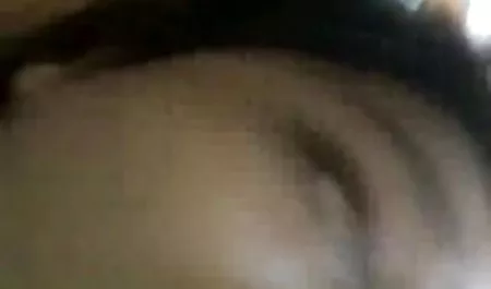 एमआईएम अपने पति वीडियो में सेक्सी फिल्म हिंदी के सामने एक मुर्गा पर बस गई