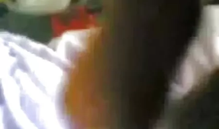 एक ठाठ damsel के मीठे मद्रासी सेक्सी पिक्चर blowjob